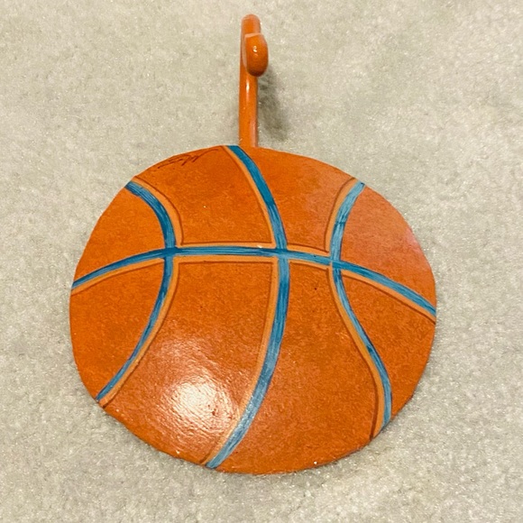 Basketball Decorative Hook..Metal - Picture 2 of 2
